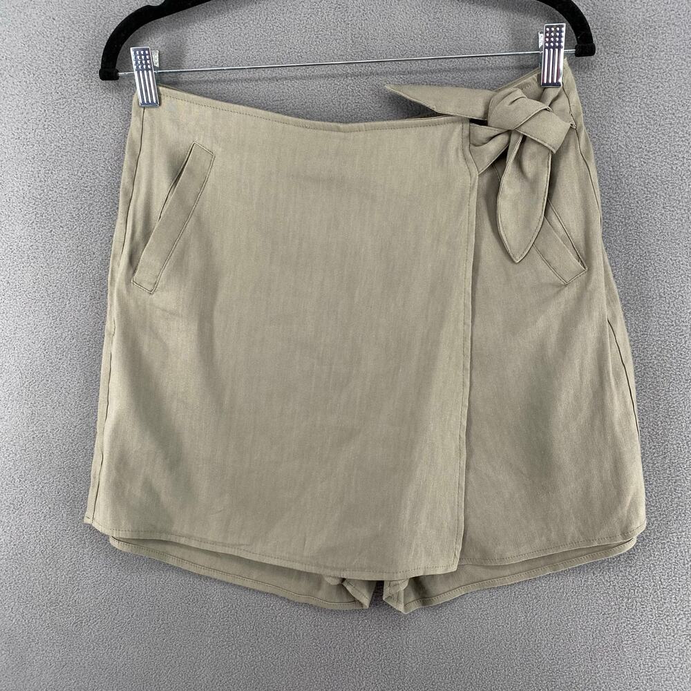 Weekend Los Angeles Linen Blend Skort Womens MP Smoky Green‎ Neutral Chic Basic